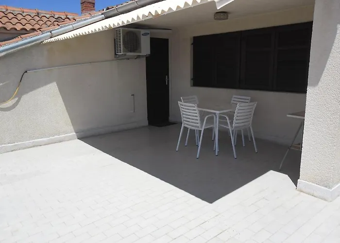 With Wifi - 13818 Šibenik