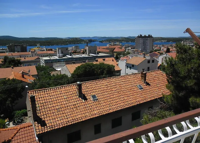 With Wifi - 13818 Apartamento Šibenik