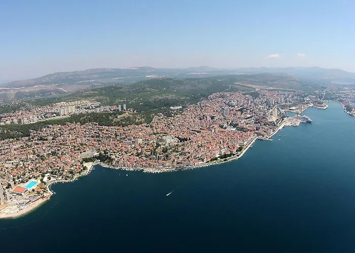 Appartamento With Wifi - 13818 Šibenik